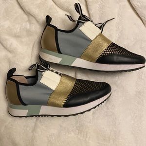 Steve Madden sneakers